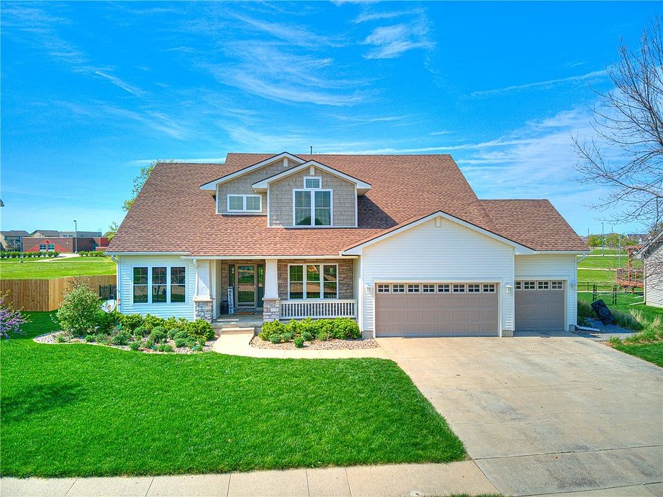 1st image of 2418 NW Park Meadows Dr