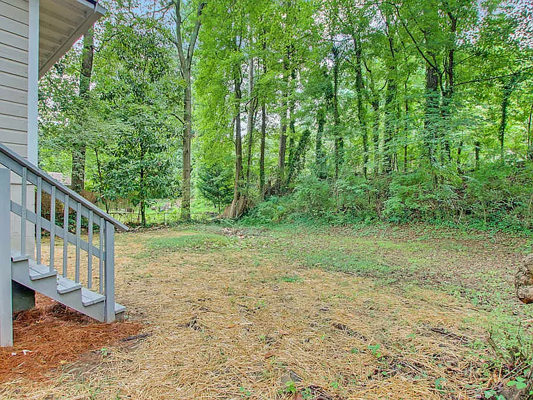 1372 E Forrest Ave — Photo 23