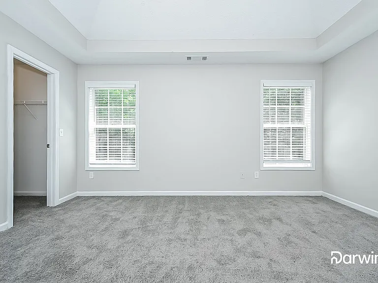 55 Shenandoah Ct — Photo 13