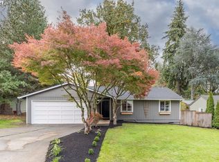 6254 SW Southwood Dr, Portland, OR 97219