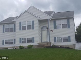 112 Baumgardner Ave, Taneytown, MD
