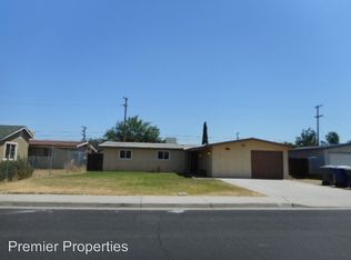 2601 Crescent Ave, Clovis, CA 93612
