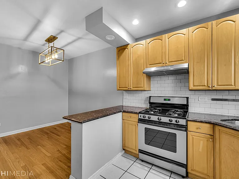 4006 W Nelson St — Photo 13