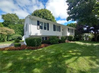 285 Kingstown Rd, Narragansett, RI 02882