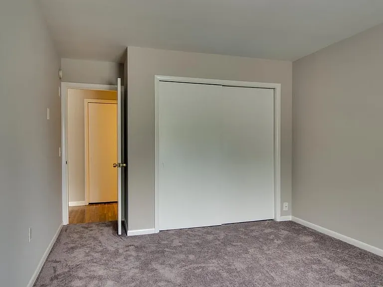 2020 Beech Ave #C19 — Photo 11