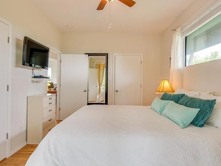 5404 Ledesma Rd — Photo 8