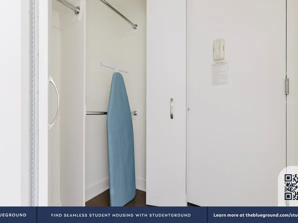 450 West 42nd Street image 26 of 34