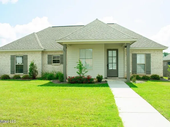 231 Buttonwood Ln, Canton, MS 39046
