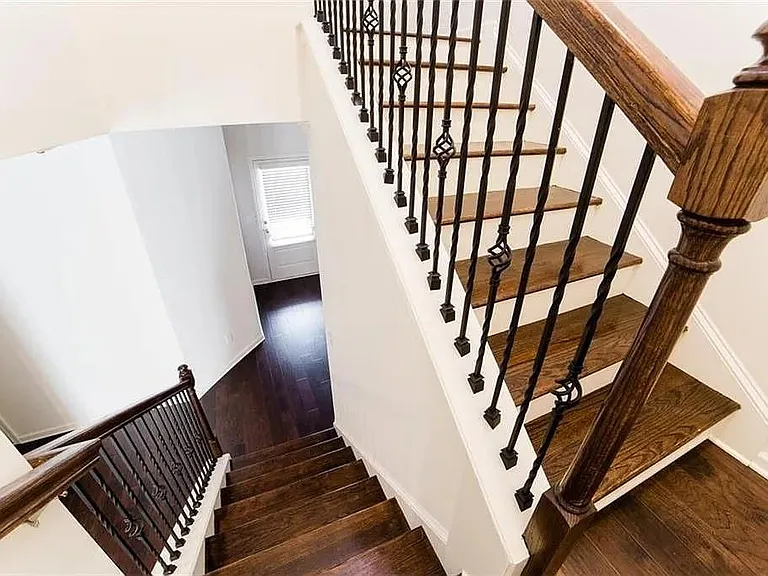 5570 Lightheart Ct — Photo 10