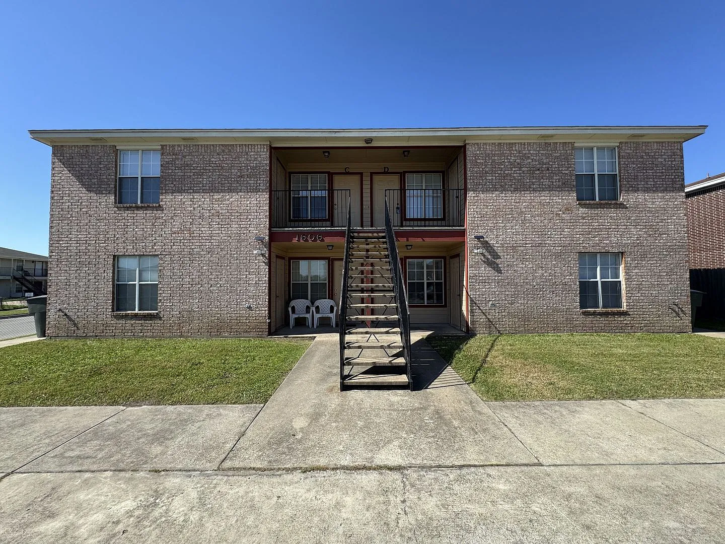 3-Bedroom Fourplex Apartment for Rent in Killeen — Photo 1