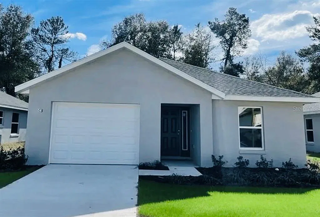 3 bed, 2.0 bath, 1351 sqft, $1,680 — Photo 1