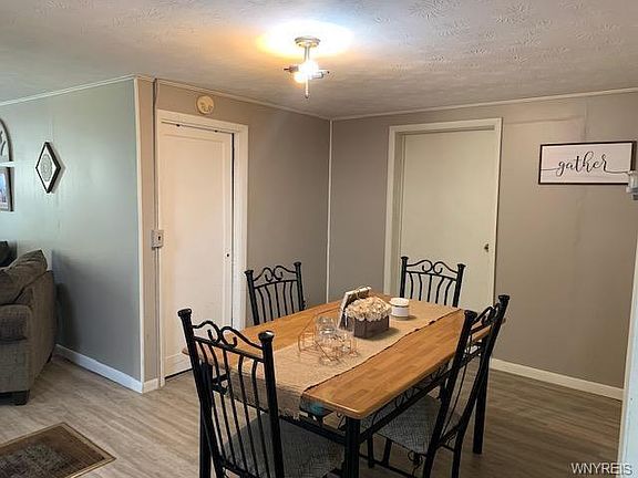5th image of 65 Friendship St