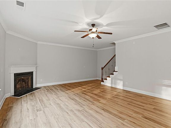 4th image of 1423 Stone Ridge Ct