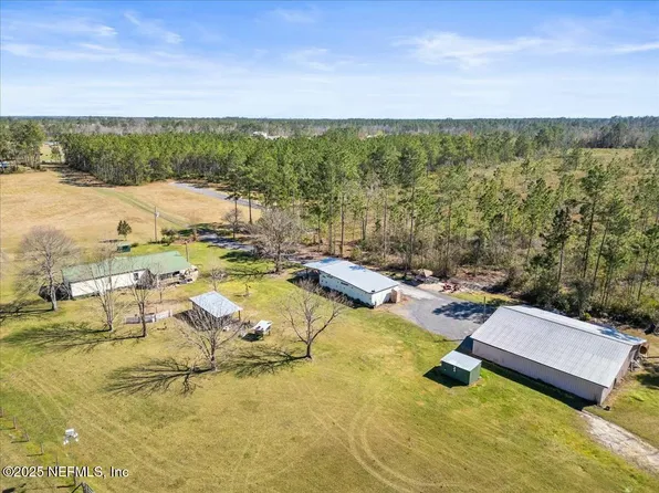 18436 NOAH RAULERSON Road, Sanderson, FL 32087