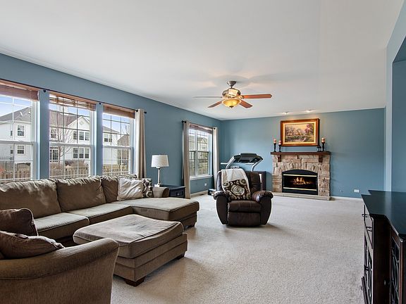 Extended Family Room w/ TONS of natural light!