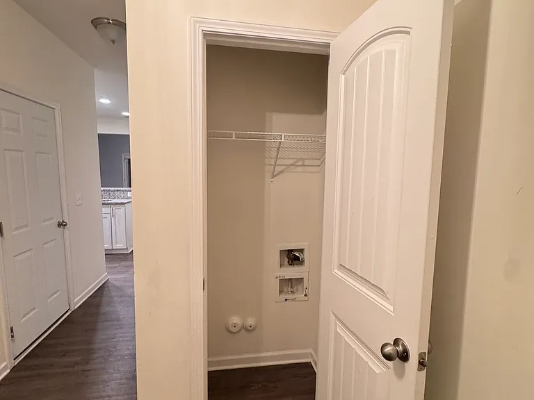 1070 Coldstream Dr — Photo 18