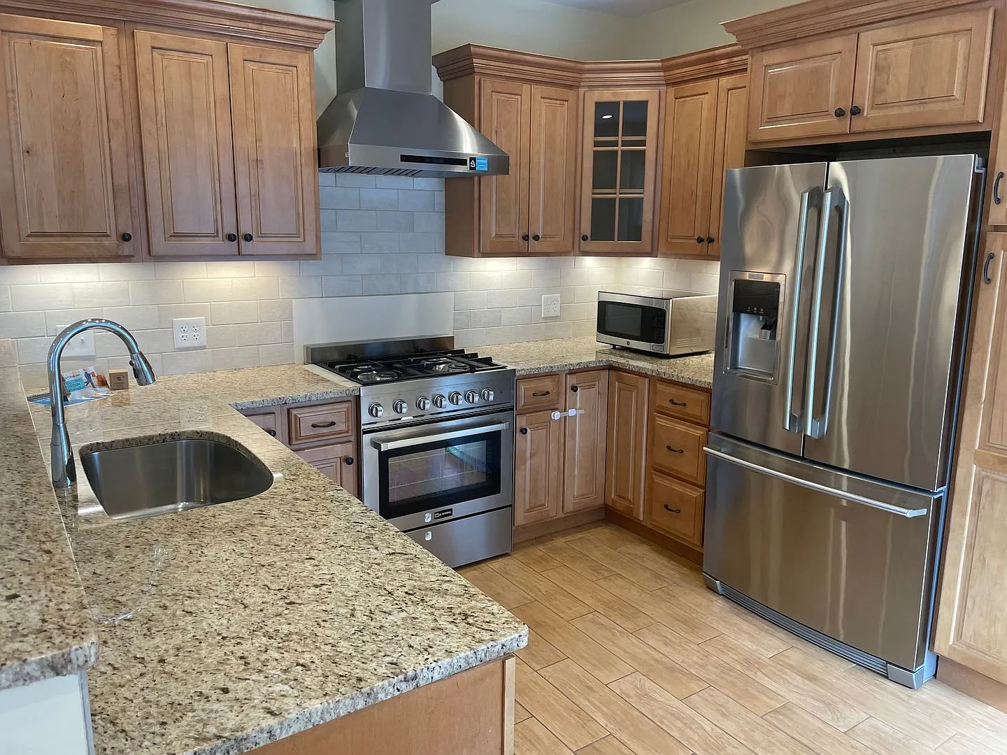 27-29 Elmway Street — Photo 2