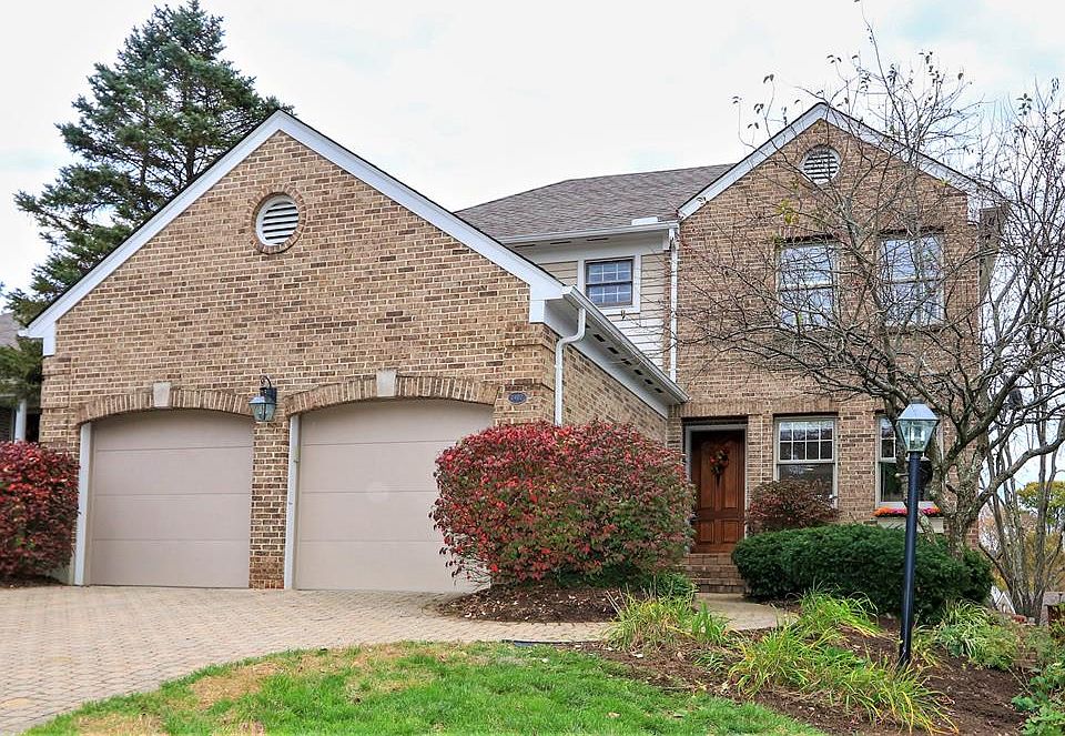 1st image of 7487 Muchmore Close