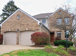 7487 Muchmore Close, Columbia Twp, OH 45243