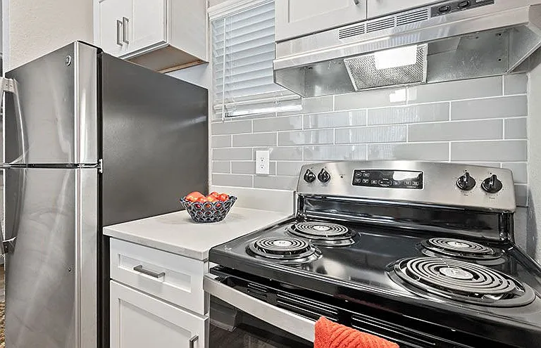 Mylo Apartment Homes — Photo 1