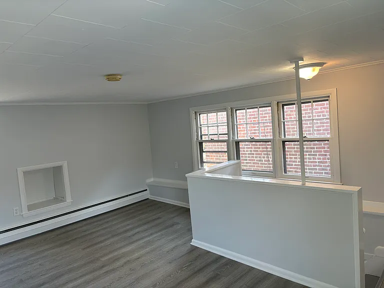 14 Main St #1 — Photo 16