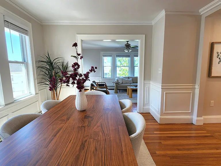 39 Puritan Rd — Photo 5