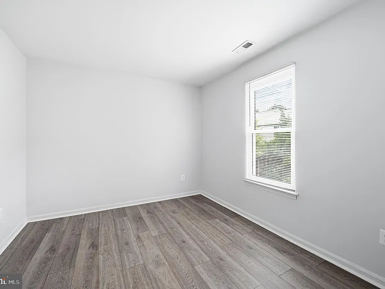 10609 Oxford Ct — Photo 38