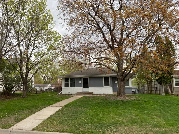 (undisclosed Address), Hopkins, MN 55343