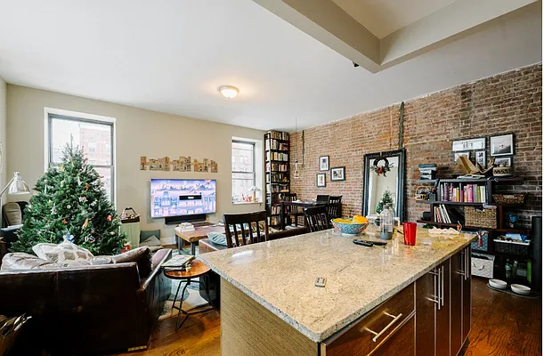 Sold by Park River | media 4