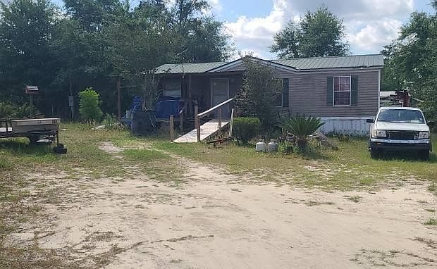 1st image of 10922 S Bear Creek Rd
