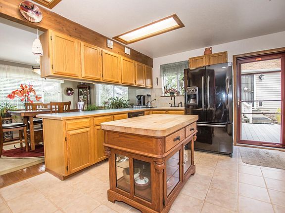 Large kitchen