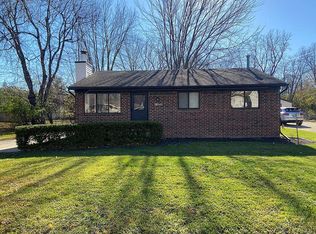 28543 Grayfield Dr, Farmington Hills, MI 48336