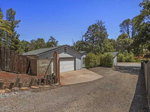 2015 Sophia Ln, Shasta Lake, CA 96019