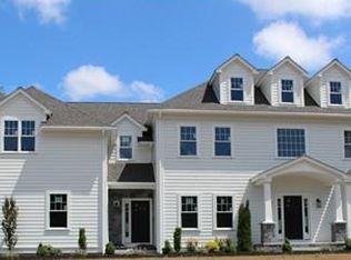 3 Ariana Ln, Norfolk, MA 02056
