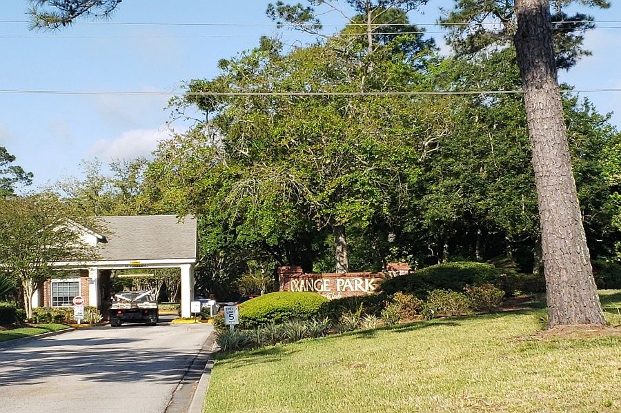 2nd image of 804 Westminster Dr