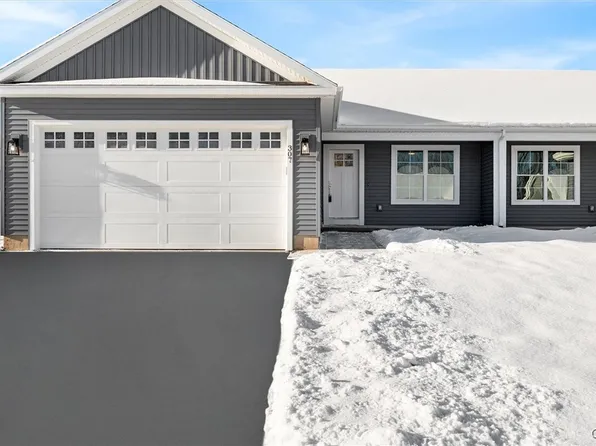 307 Nicks Way, Syracuse, NY 13209