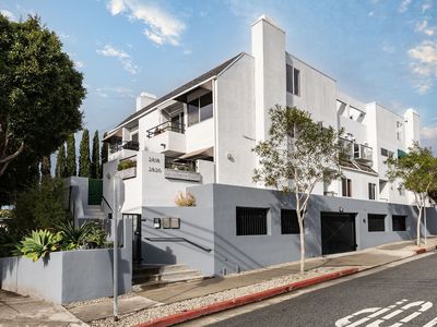 2816 Highland Ave, Santa Monica, CA, 90405