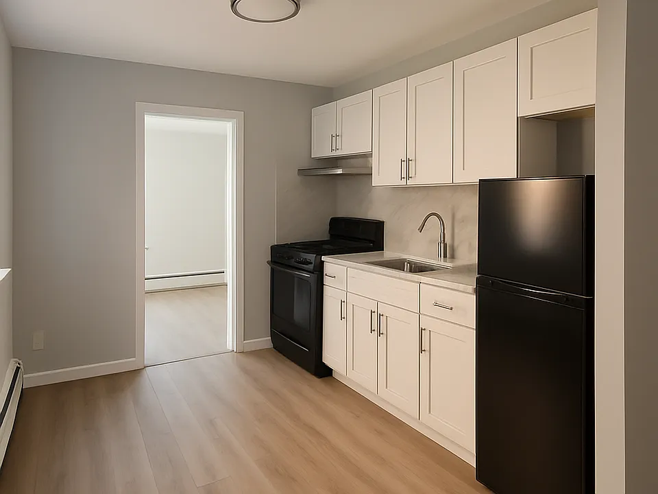 901 E Cliveden St #5
