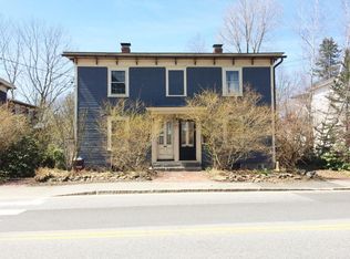 54-56 N Main St, Newmarket, NH 03857