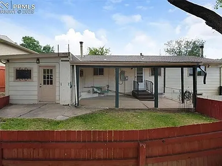 2509 Royalty Ct #A — Photo 20