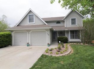 736 Northpoint Ave, Liberty, MO 64068