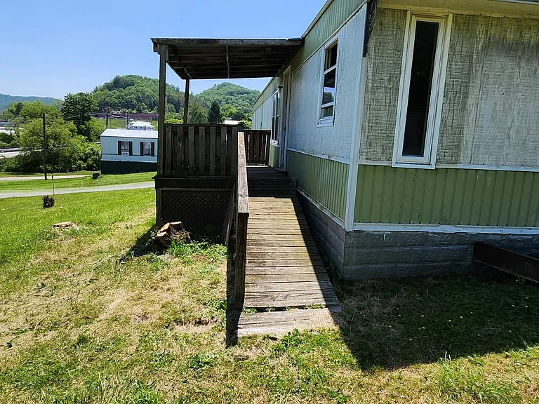 108 Ember Cir — Photo 12