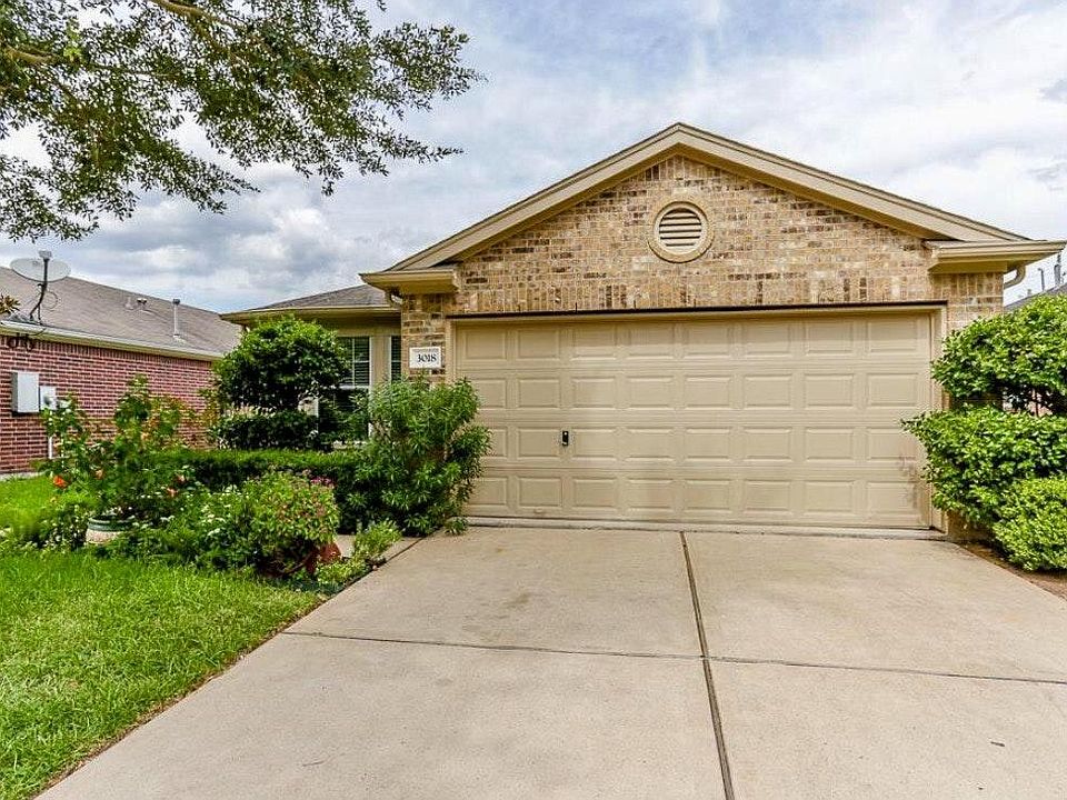 1st image of 3018 Antler Way