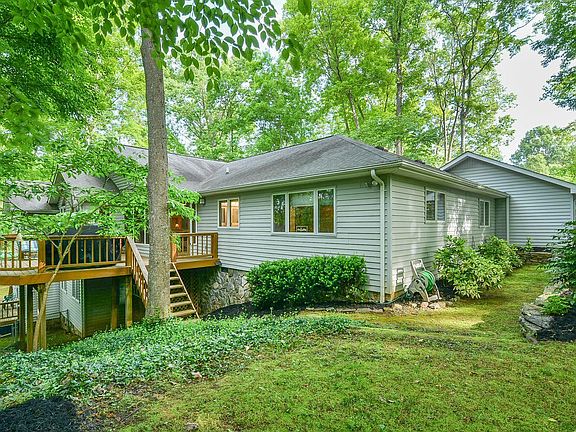 5th image of 4310 Summerfield Dr