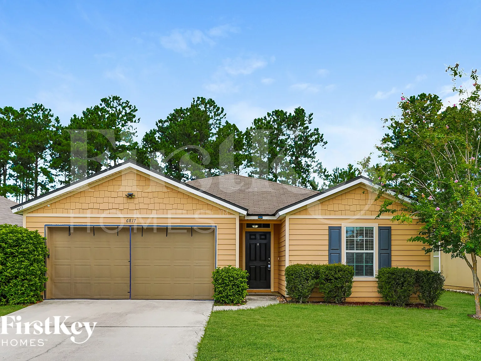 4 bed, 2.0 bath, 1705 sqft, $1,815 — Photo 2