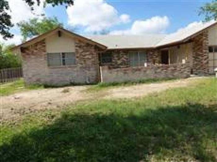 126 Meandering Way, Del Rio, TX 78840 Zillow