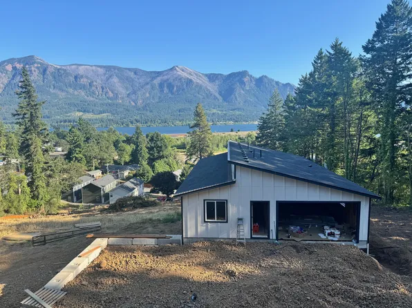 79 NW Lasher St, Stevenson, WA 98648