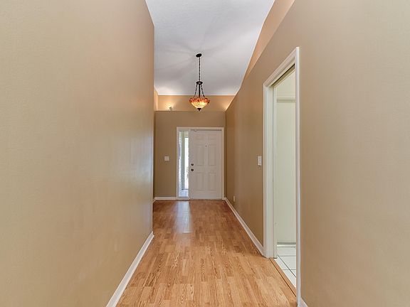 4th image of 2189 SW Olympic Club Ter