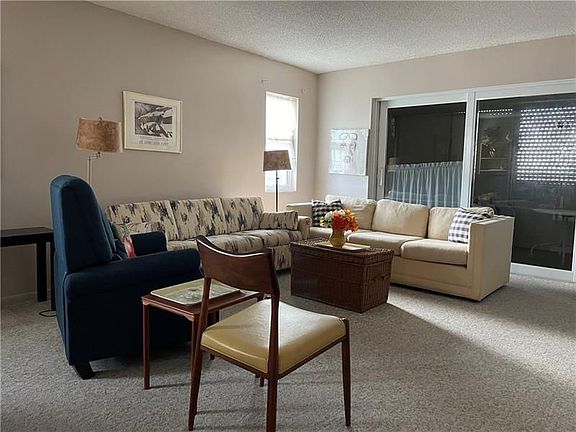 5th image of 4629 Poinciana St APT 510
