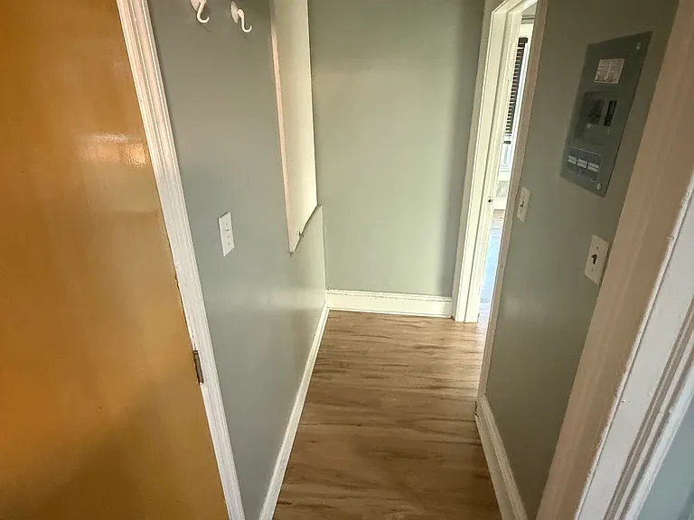 61 Lake St #2 — Photo 9